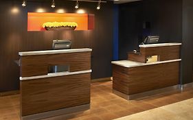 Courtyard Cincinnati Covington